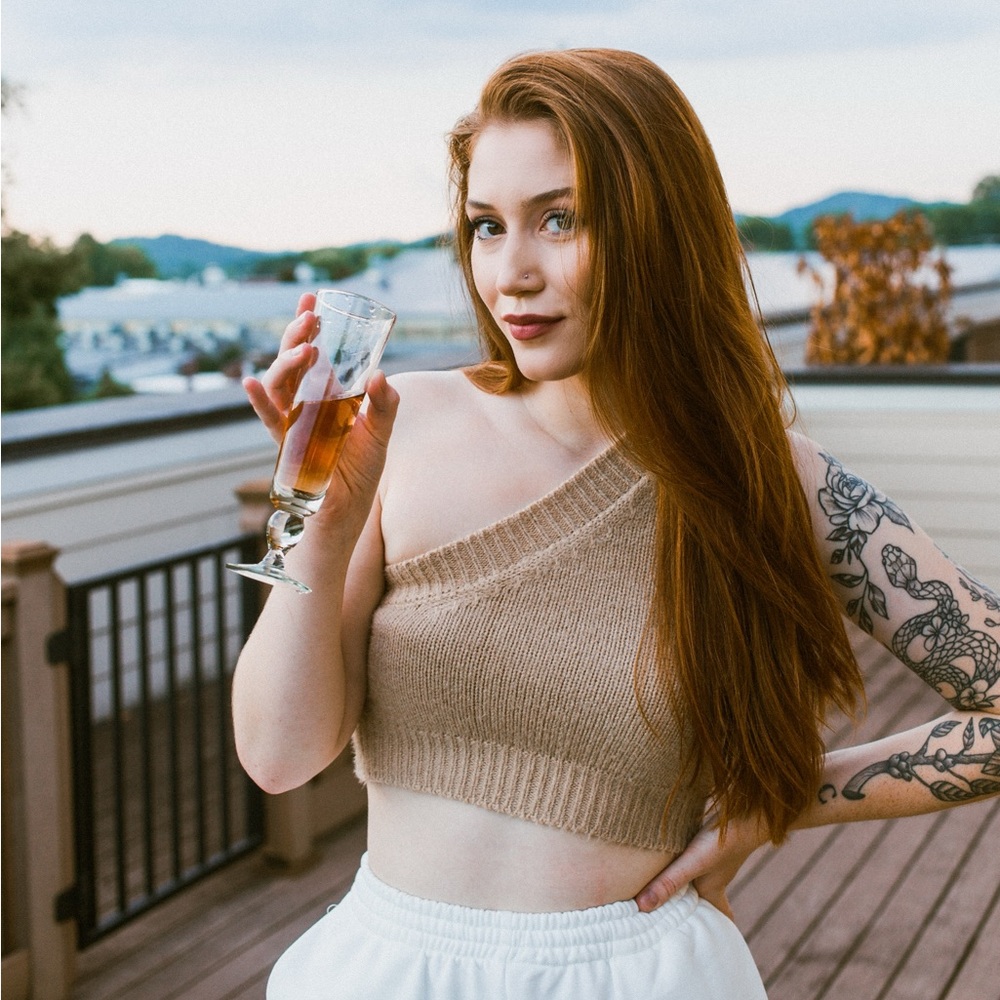 One shoulder knit top